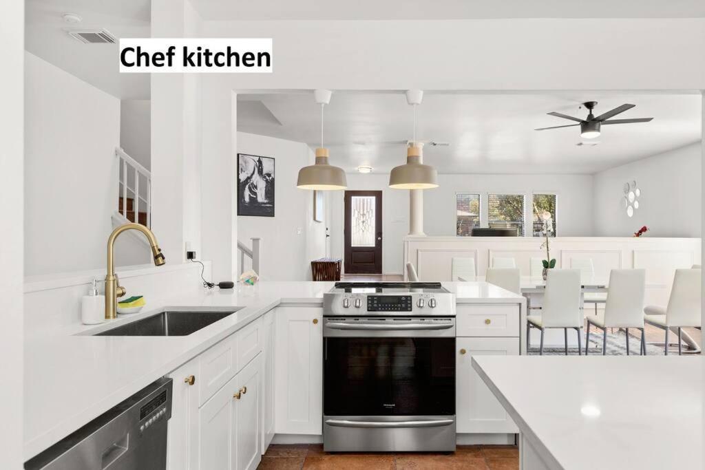 5 Bedrooms With Chefs Kitchen 2 Masters Room And Game Lounge San Antonio Luaran gambar