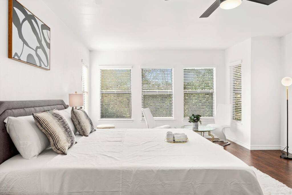 5 Bedrooms With Chefs Kitchen 2 Masters Room And Game Lounge San Antonio Luaran gambar