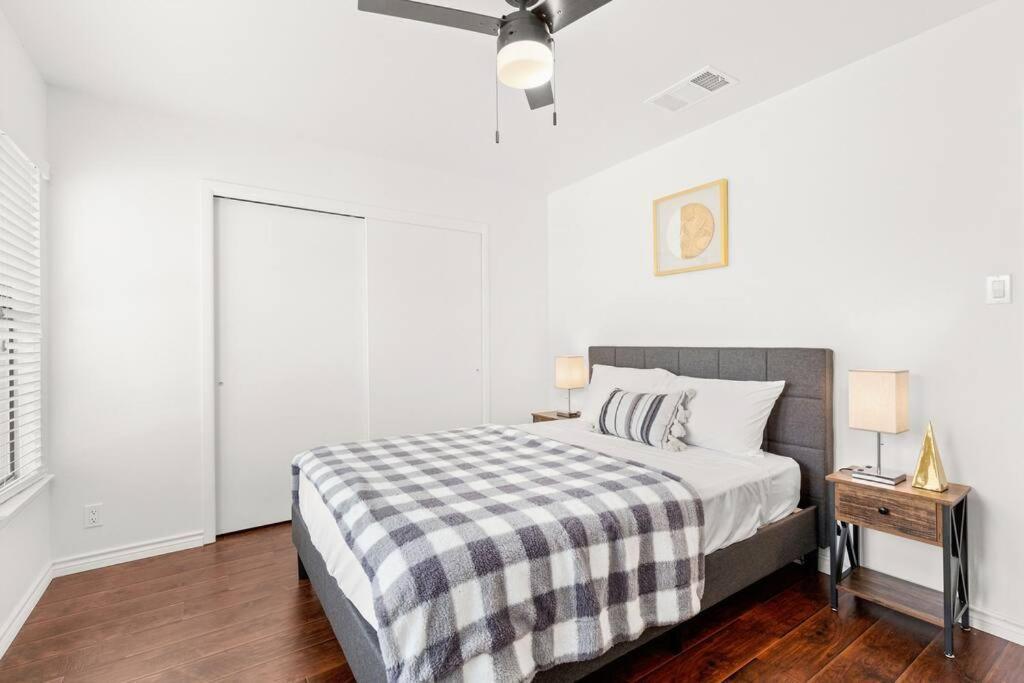 5 Bedrooms With Chefs Kitchen 2 Masters Room And Game Lounge San Antonio Luaran gambar